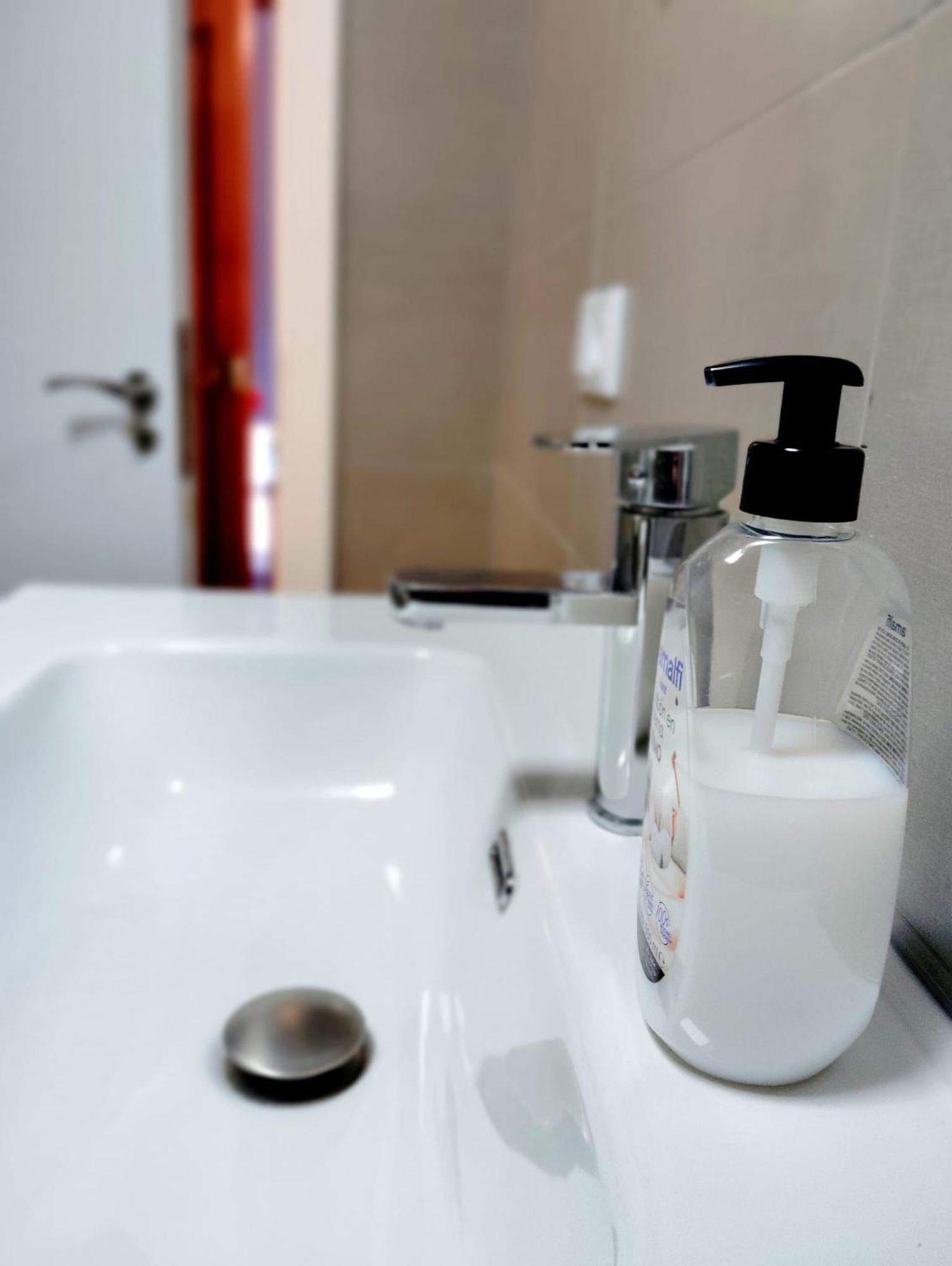 Piso Compartido Cerca Corteingles Jaen Luaran gambar