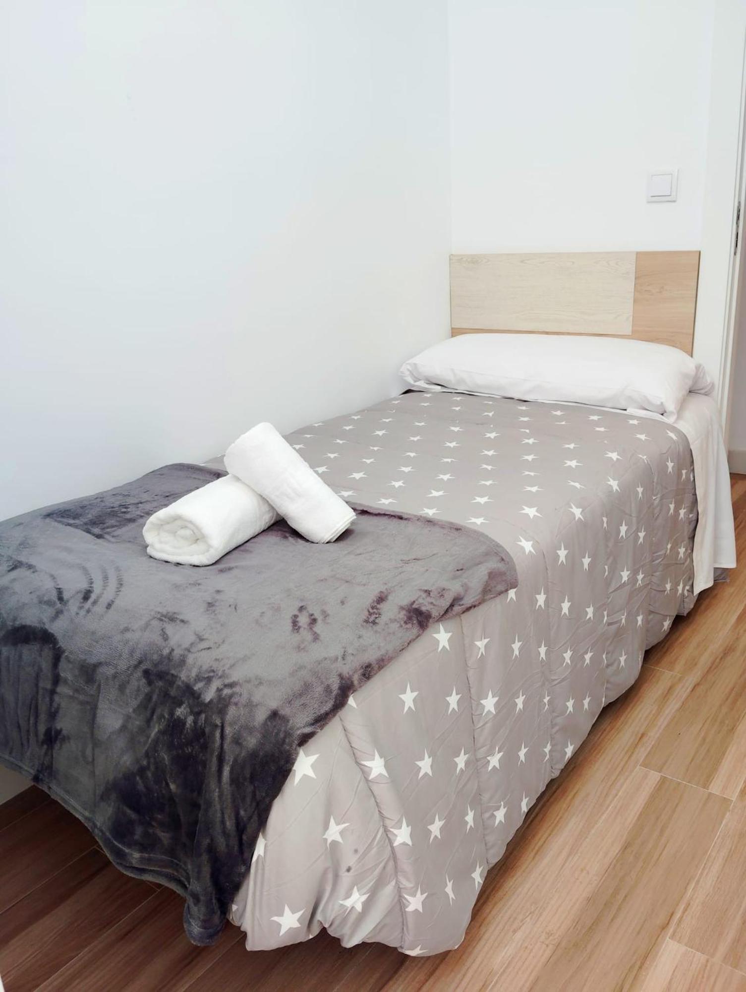 Piso Compartido Cerca Corteingles Jaen Luaran gambar